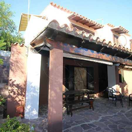 Appartamento Con Giardino טורה דיי קורסרי מראה חיצוני תמונה