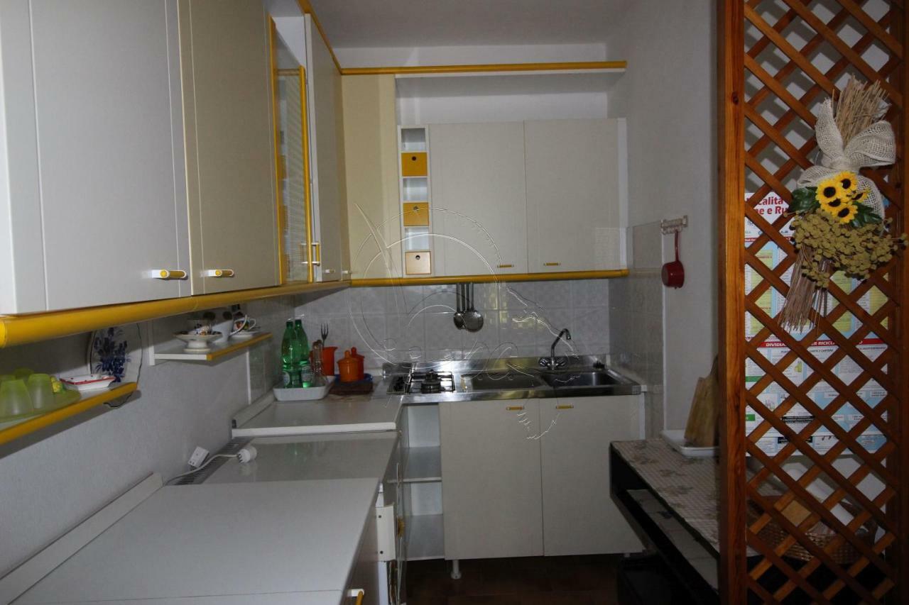 Appartamento Con Giardino טורה דיי קורסרי מראה חיצוני תמונה